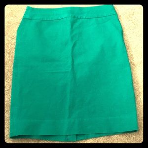 Green banana republic skirt